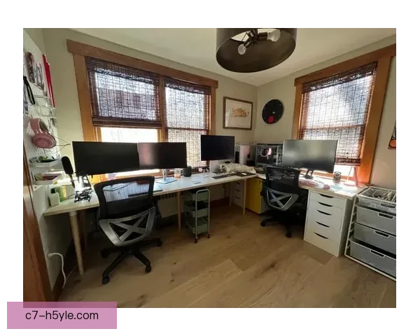 泰晤士报曝纽卡下月禁居家办公